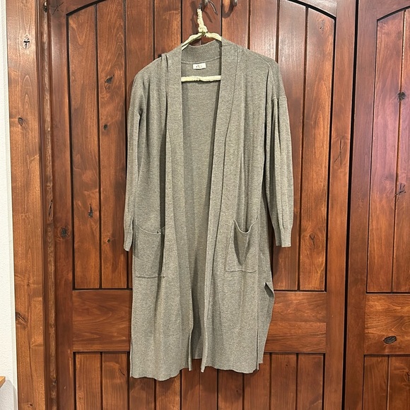 debut-green cardigan - Picture 1 of 4